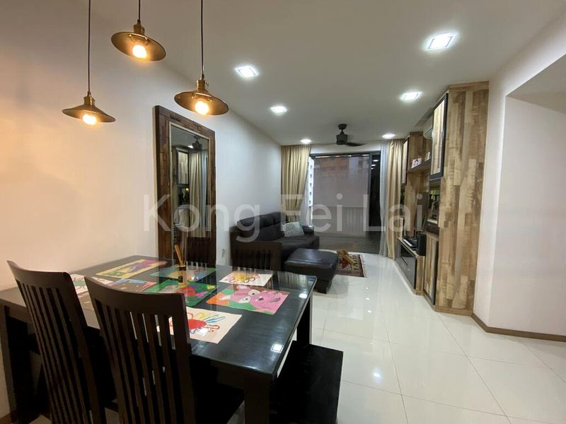 3 Bed Condo for Rent in  Blossom Residences - Image 15